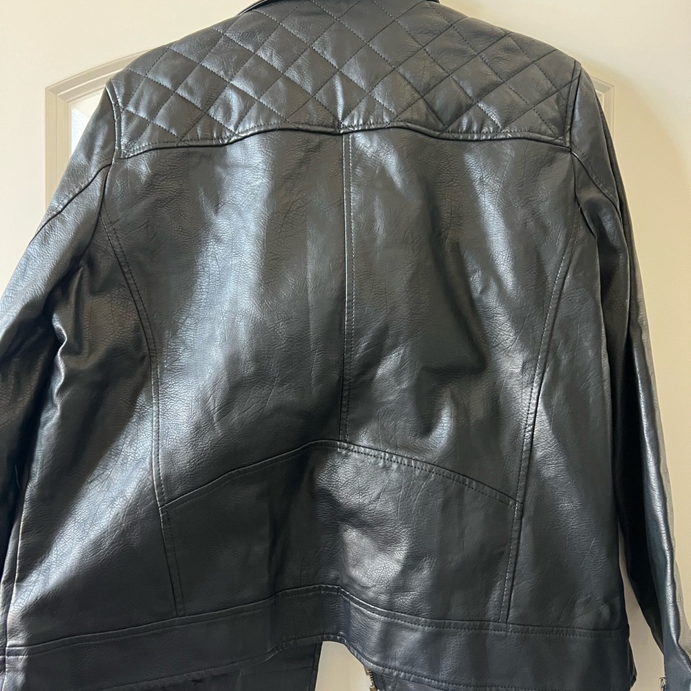 Universal Thread Black Leather Jacket - image 4